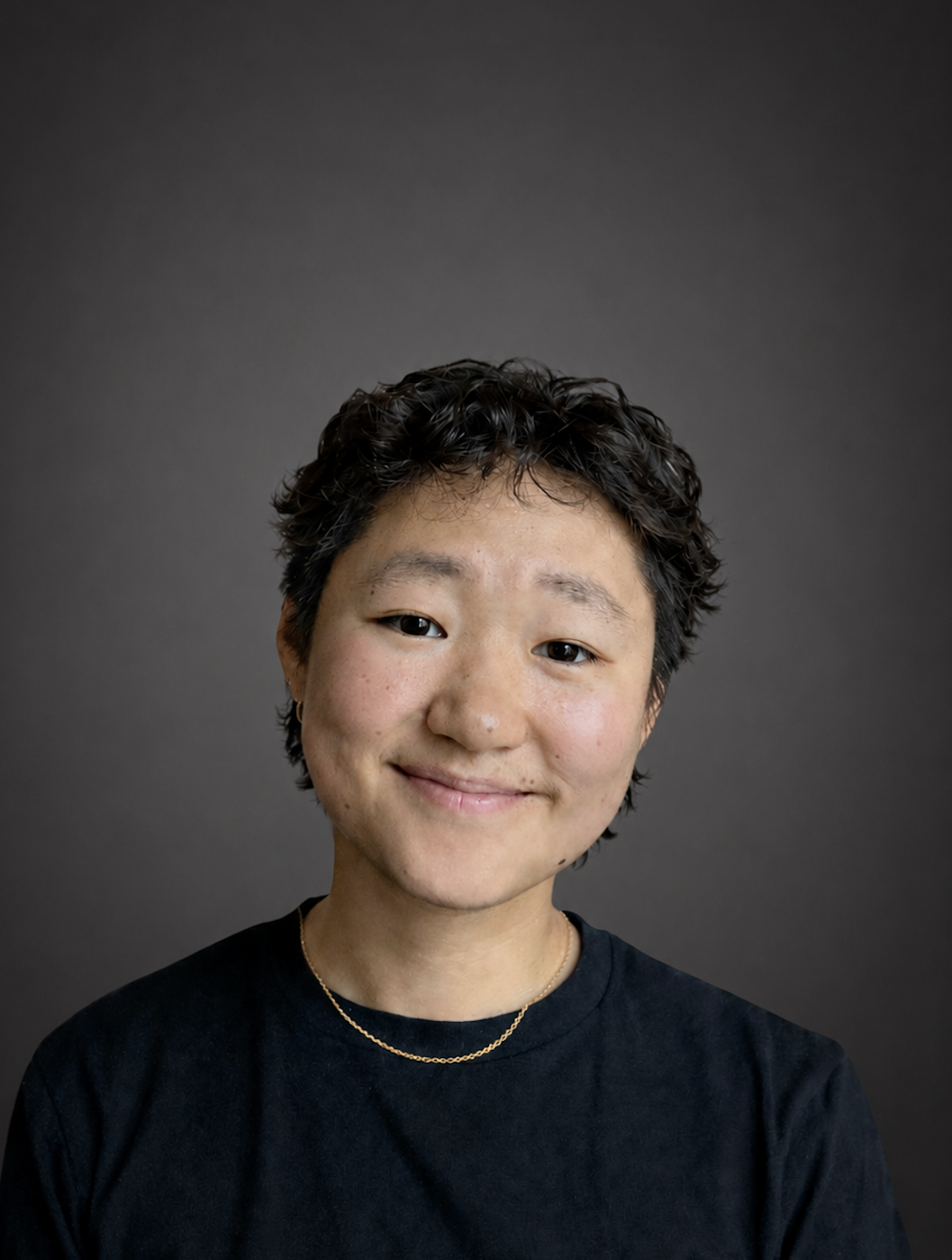 headshot_26.png